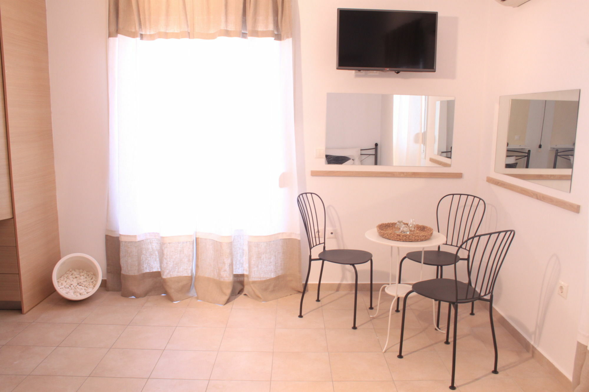 Krinis Apartments Rhodes City Exterior foto
