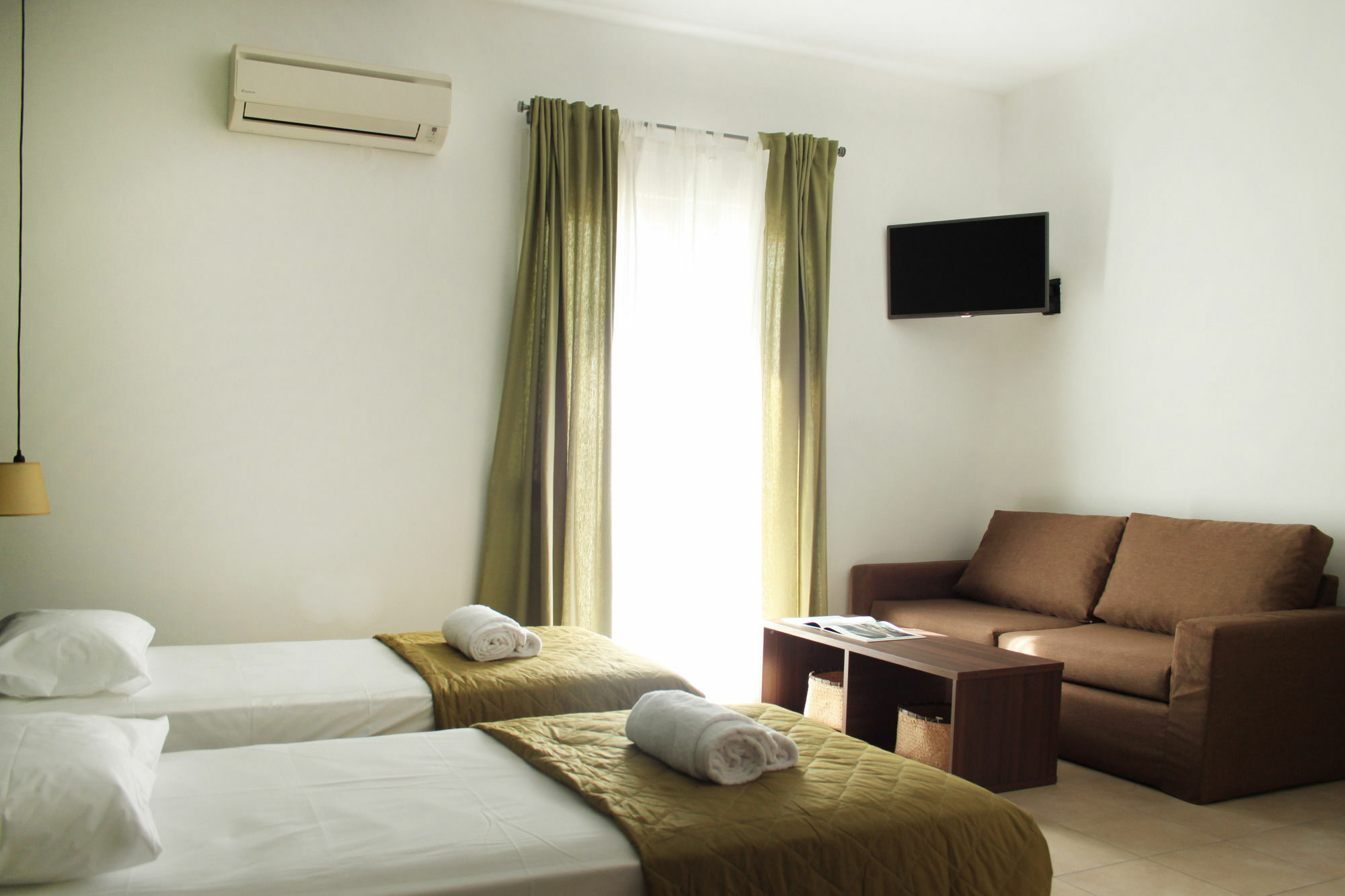 Krinis Apartments Rhodes City Exterior foto